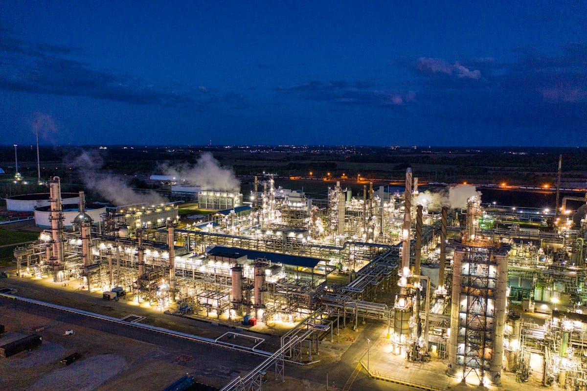 The Stagflation Nightmare Is Back: Tariffs, Oil, and a 0.8% PPI Shock